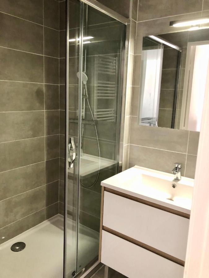 Apartment Newly Renovated Aircond-Wifi-Pool-Sea View-150M To Beaches- Saint Aygulf Extérieur photo